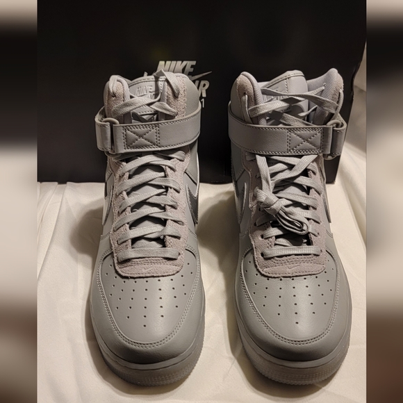 Air Force 1 High '07 PRM - Picture 3 of 6